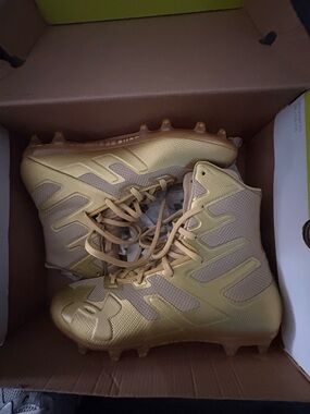 Under Armour UA Highlight Football Cleats - Neon Yellow